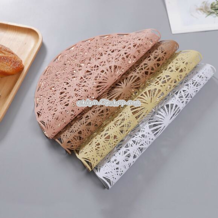 2 PCS Round PVC Insulated Placemat Creative Hollow Household Table Decoration, Size: 38cm(Bronze)