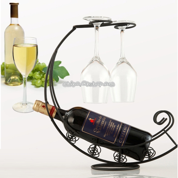 Creative European Metal Retro Pirate Ship Wine Rack Hanging Wine Glass Holder Bar Stand Holder Wine Rack for Single Wine Bottle
