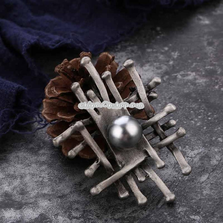 Women Retro Irregular Fence Natural Stone Obsidian Decoration Brooch Pins