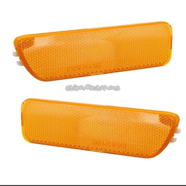 2 PCS Front Bumper Clearance Lights Housing without Bulb Replacement 1JM945071 / 1JM945072 for VW Golf / Jetta 1999-2005