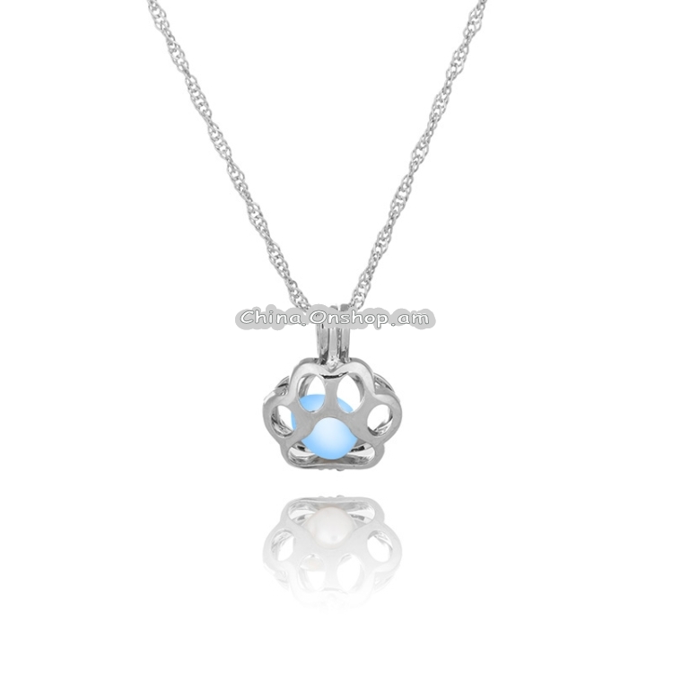 Woman Luminous Hollowing Animal Cat Paw Necklace
