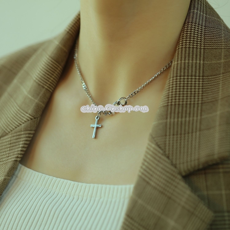 OPK 1694 Retro Cross Necklace Titanium Steel Simple Short Clavicle Chain