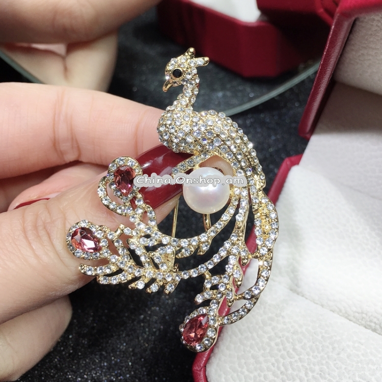 Women Peacock Natural Pearl Brooch Jewelry