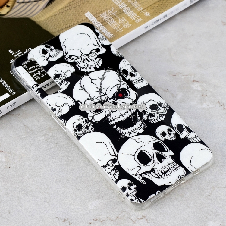 Luminous Red Eyes Skull Pattern Shockproof TPU Protective Case for Galaxy A7 (2018)